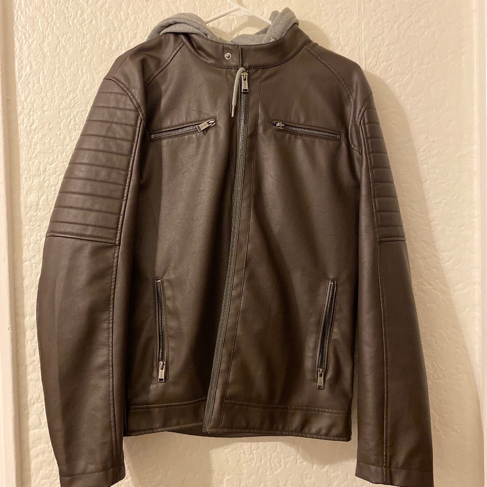 Men’s leather Guess jacket size medium
